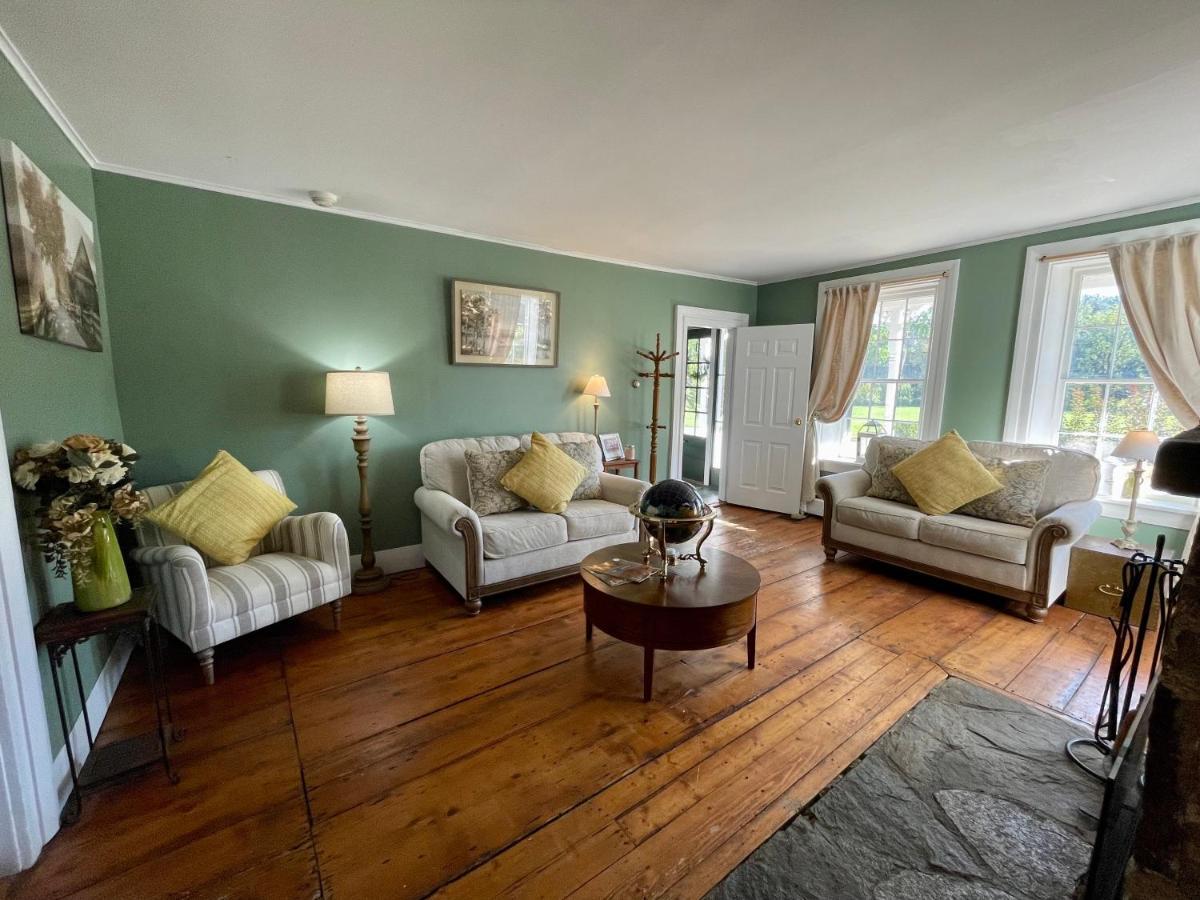 Bed & Breakfast Stone Hearth And Eatery Chester